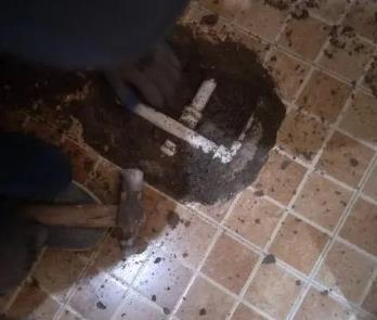 顺昌卫生间漏水维修公司为您分享下卫生间渗水如何处理及注意事项